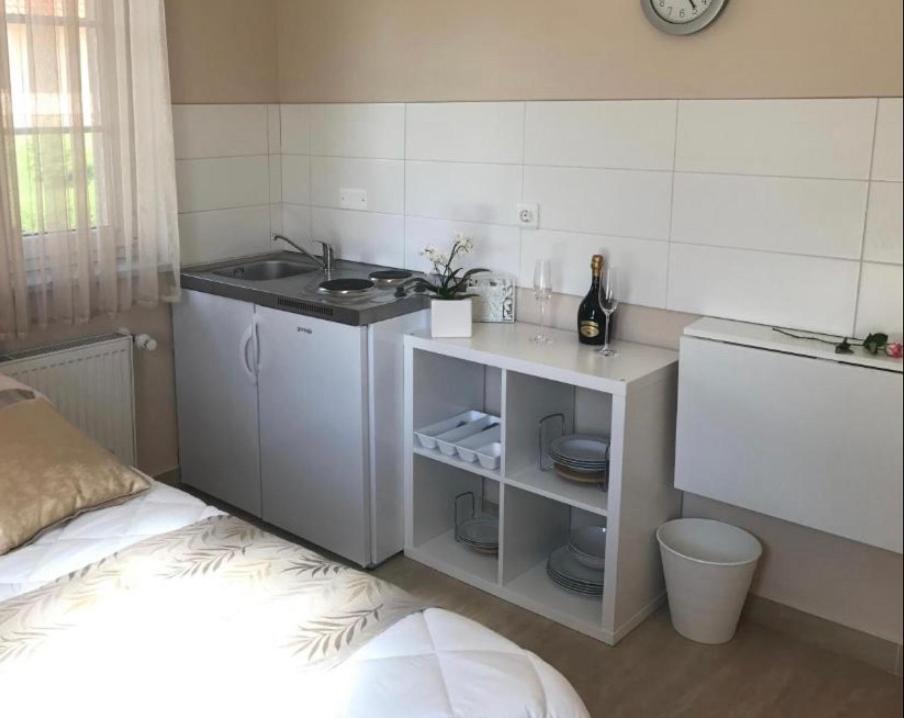 Linden Garden Apartment Postojna Dış mekan fotoğraf