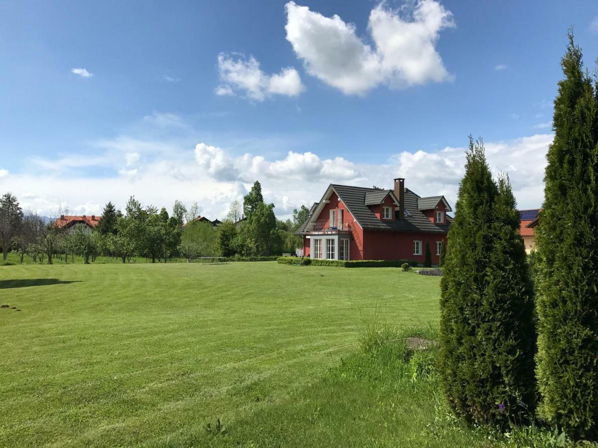 Linden Garden Apartment Postojna Dış mekan fotoğraf