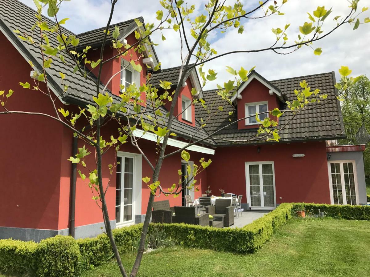 Linden Garden Apartment Postojna Dış mekan fotoğraf